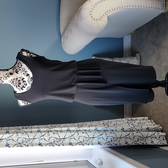 Joseph Ribkoff little black dress - Picture 1 of 9